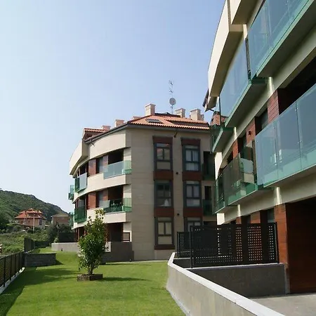 Albatros * Barro (Llanes)