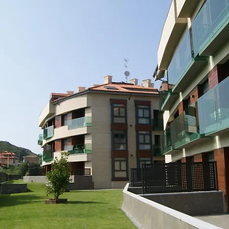 Albatros * Barro (Llanes)