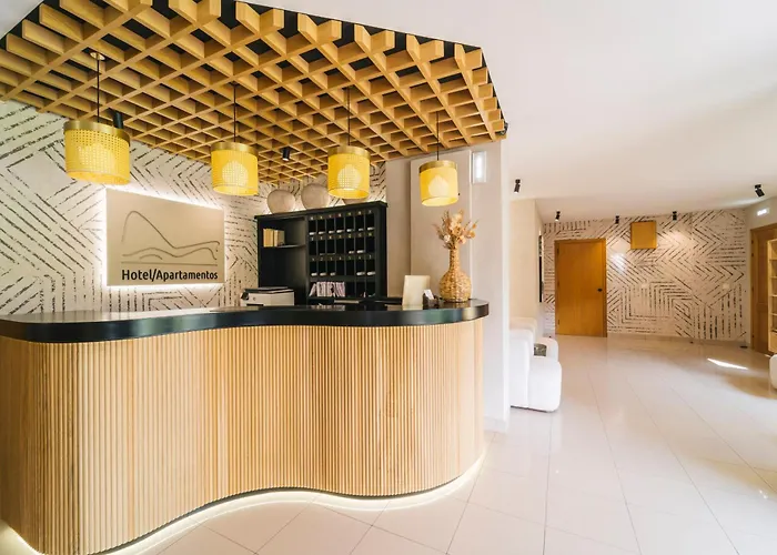 Albatros Apartment *