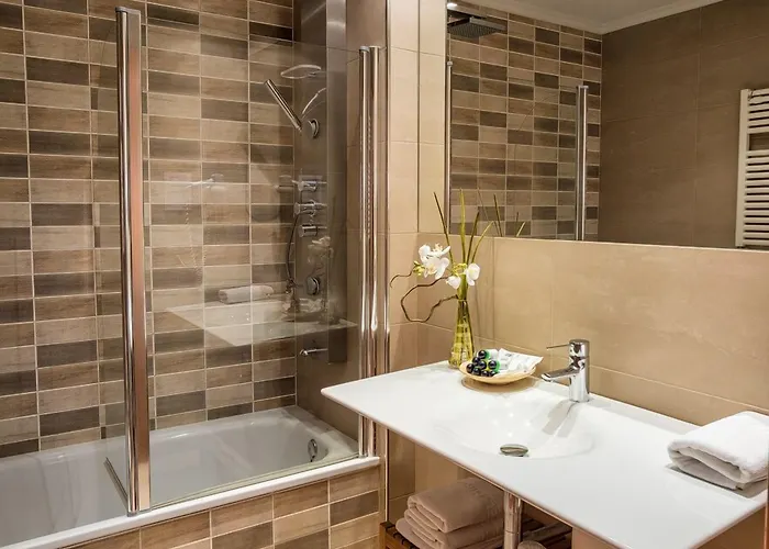 Albatros Barro (Llanes)